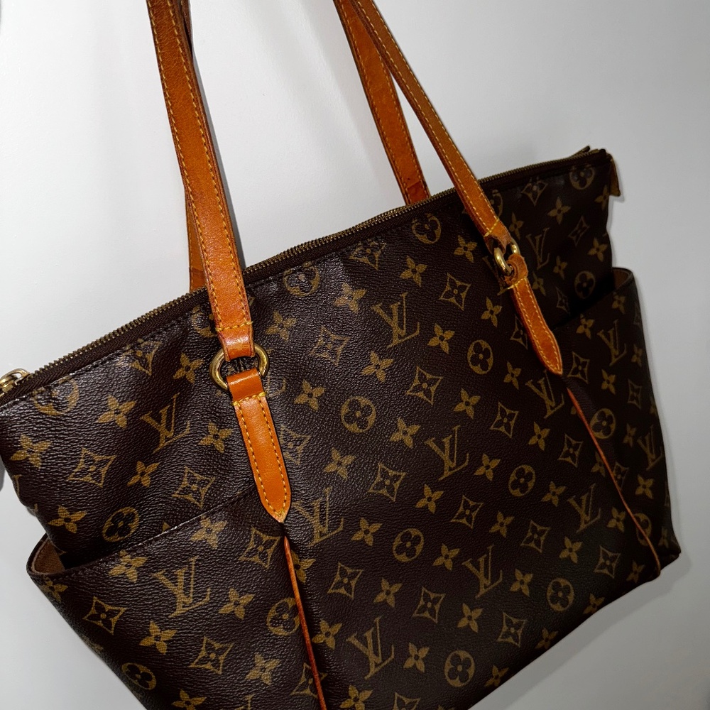 Louis Vuitton Totally MM